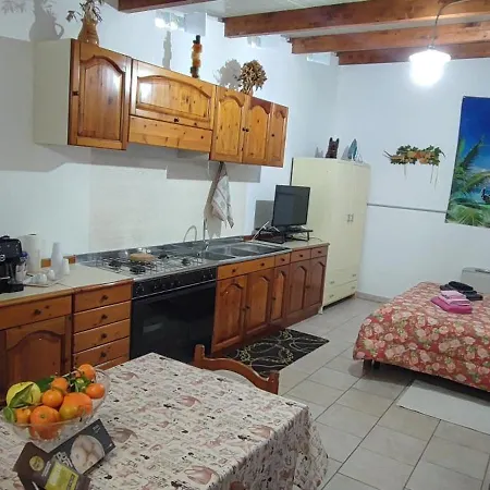 Monolocale Luna Holidays Apartment