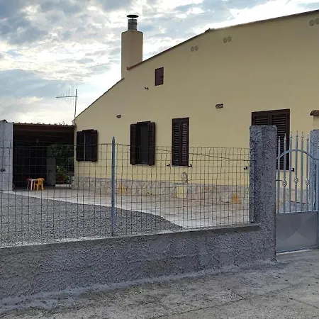 Monolocale Luna Holidays San Giovanni Suèrgiu